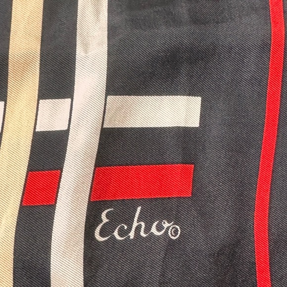 Echo Vintage Classic Elegant Navy , Red ,Gold Plaid‎ Scarf - Picture 7 of 9